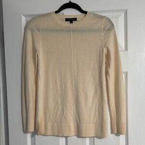 Banana Republic Cream Crew Neck Sweater NWOT